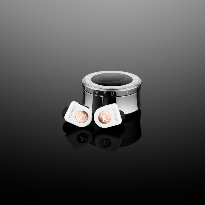 louis-vuitton-launches-1-100-wireless-earbuds-for-those-who-enjoy-wasting-money-528905-3.jpg