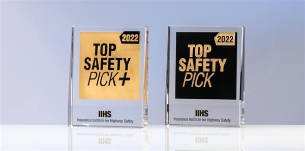 IIHS公布2022最佳安全奖：丰田塞纳、特斯拉Model Y入选